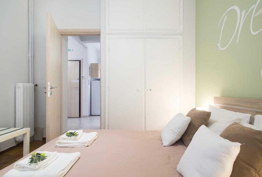 Olive Tree Apartment Of Athens - City Center Extérieur photo